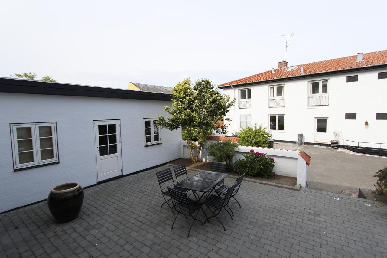 Therns Hotel Gudhjem Exterior foto
